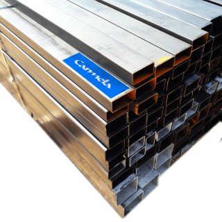 Tubo de Hierro Cuadrado 100 X 100 X 2 MM x 6m